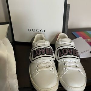 Gucci Ace Sneaker - LOVED patch